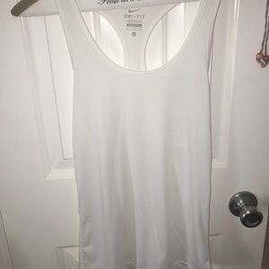 white nike sports tank top